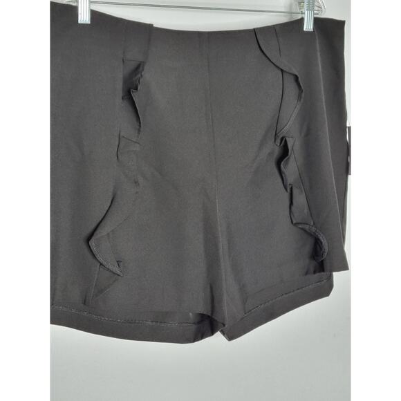 Eloquii Black Ruffle Trim Shorts - Picture 3 of 11